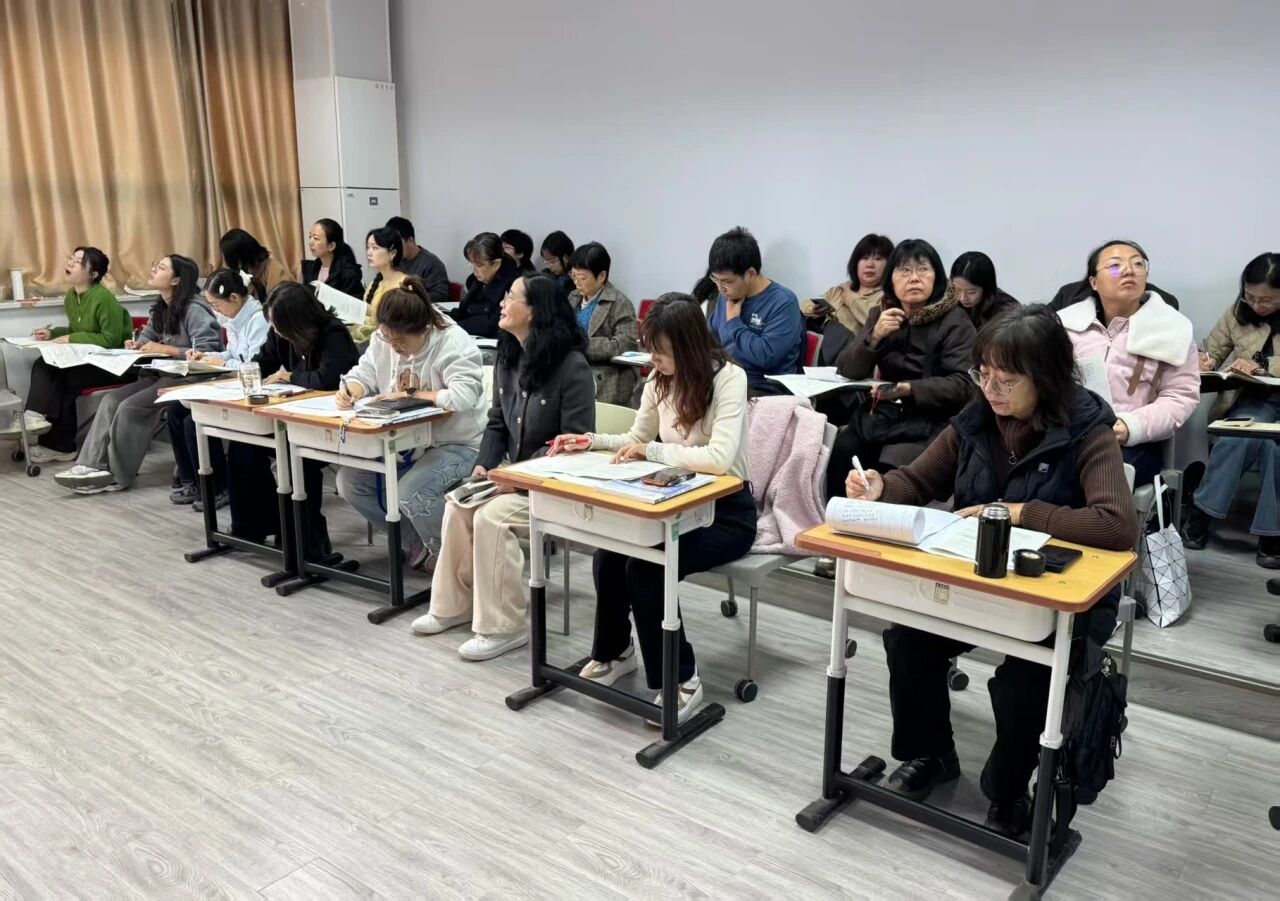 1983348881357623296.jpg feec1d2b55e2b6dd103ecc667ba20efb.jpg