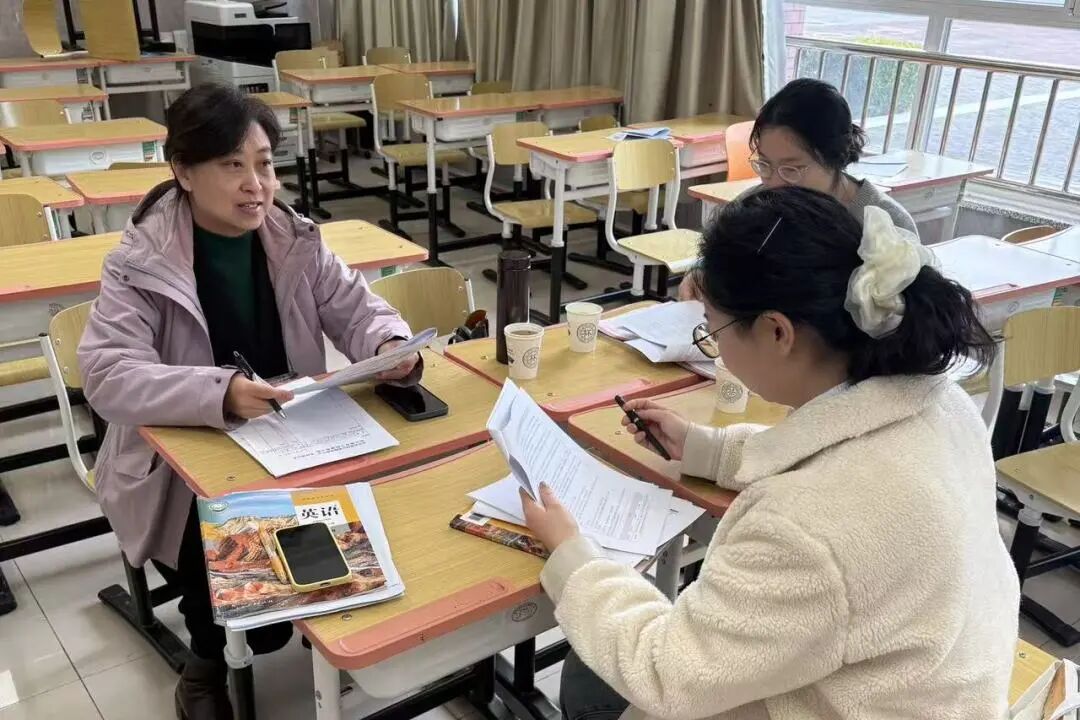 1983357219596226560.jpg 087868484bc2824c869beb1bdee4b743.jpg