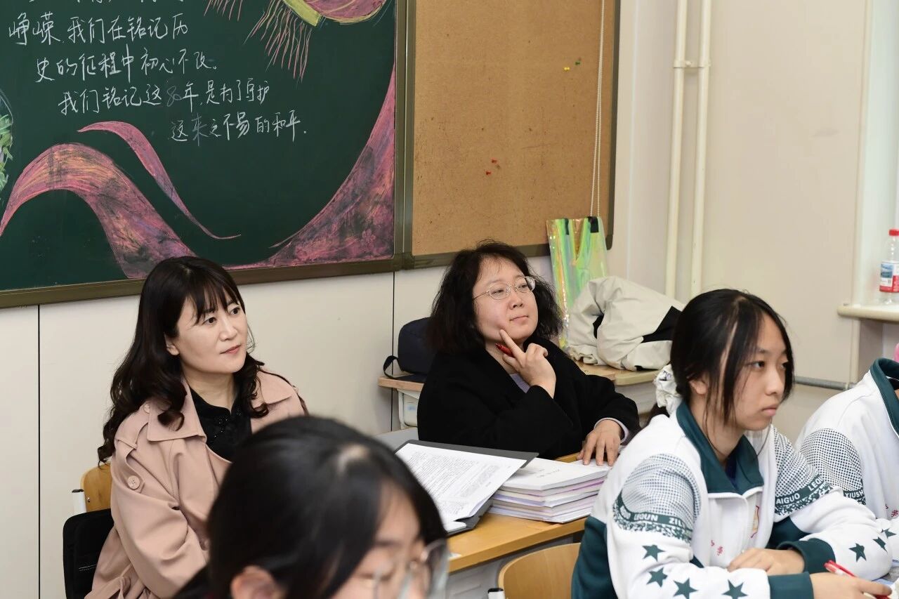 1983357753543708672.jpg c7d619b1cdd90a31ffb85770c476e073.jpg