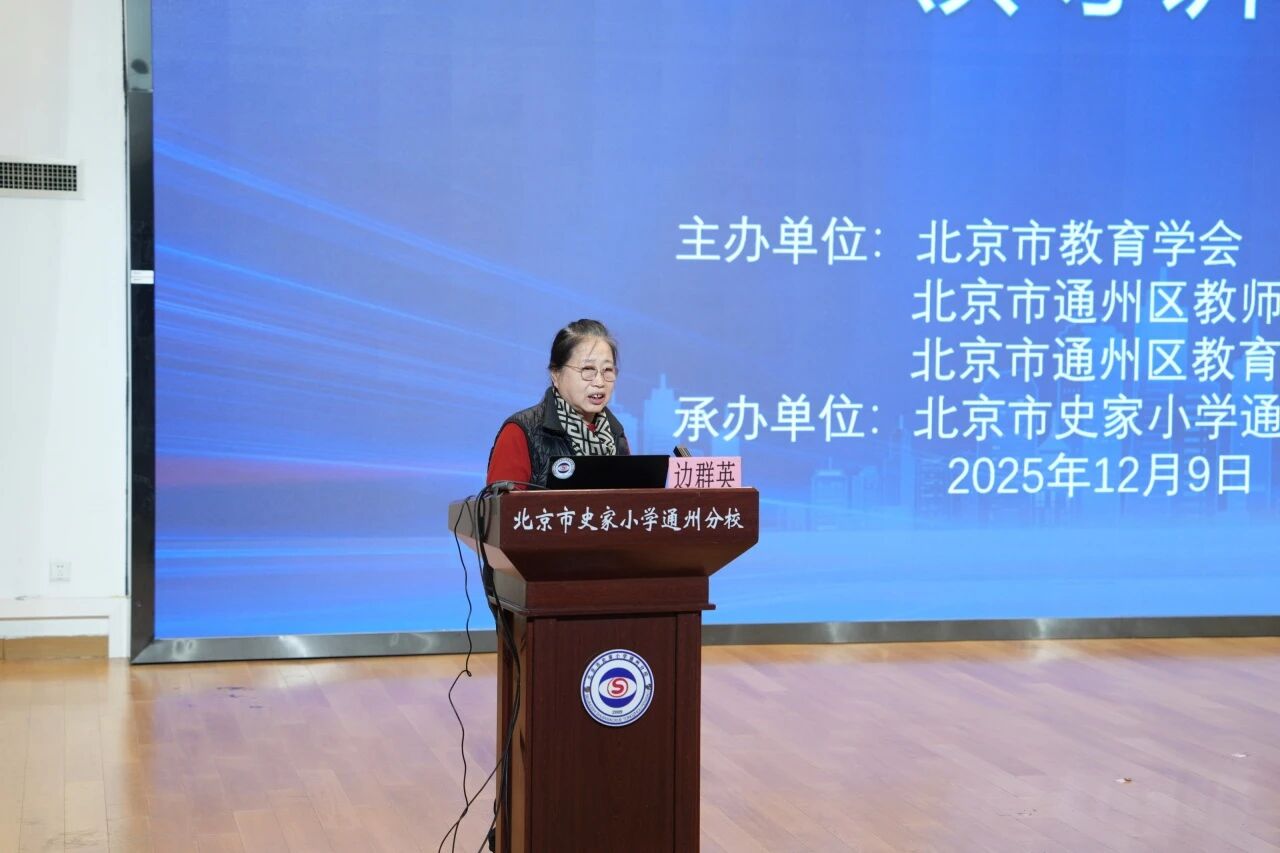 1999272181187301376.jpg 3715b5bb0c150d2becde51a786e8cd90.jpg