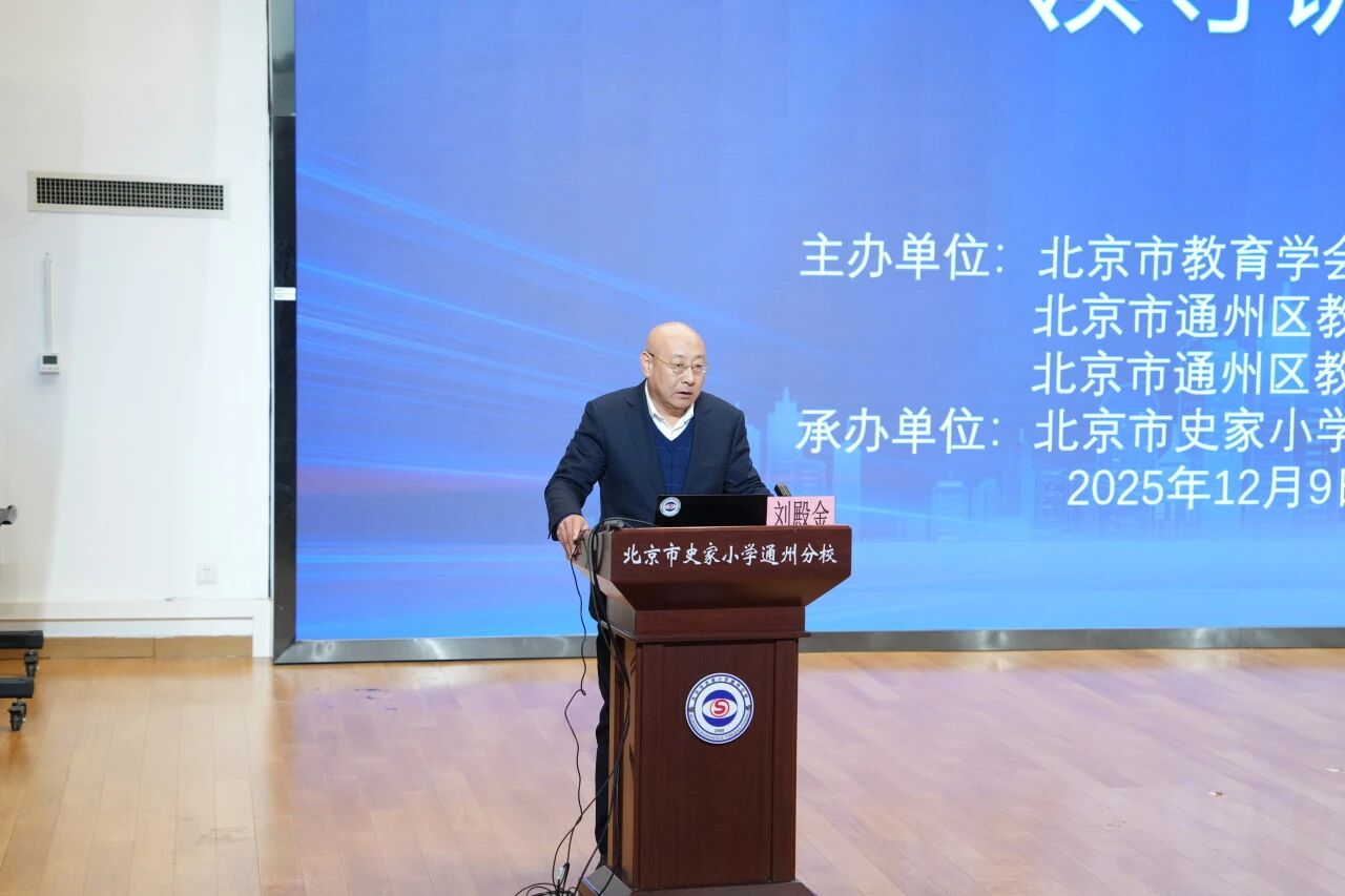 1999272193883459584.jpg ac85491e75ed3293f23a5961266bfe3d.jpg