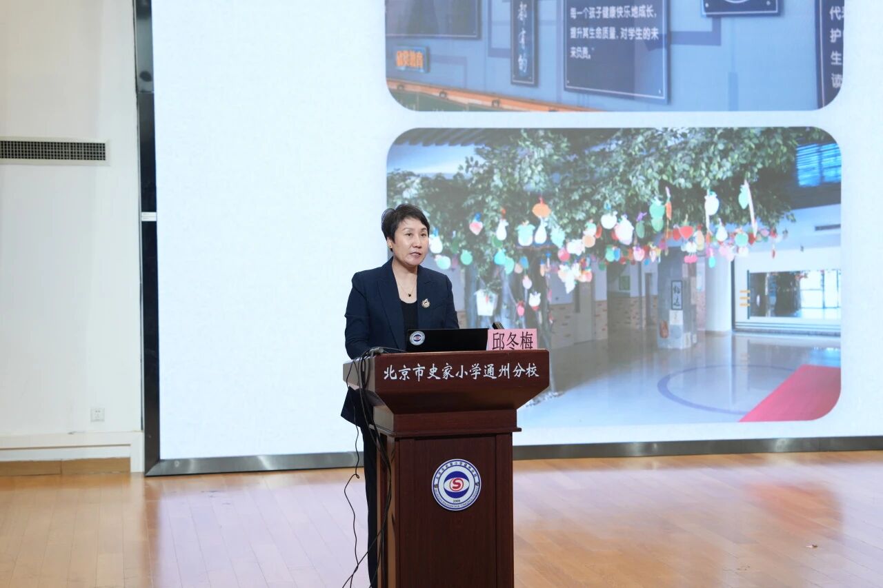 1999272225231687680.jpg a590428c0ae2ed8bbd57e7fb04c6f4d4.jpg