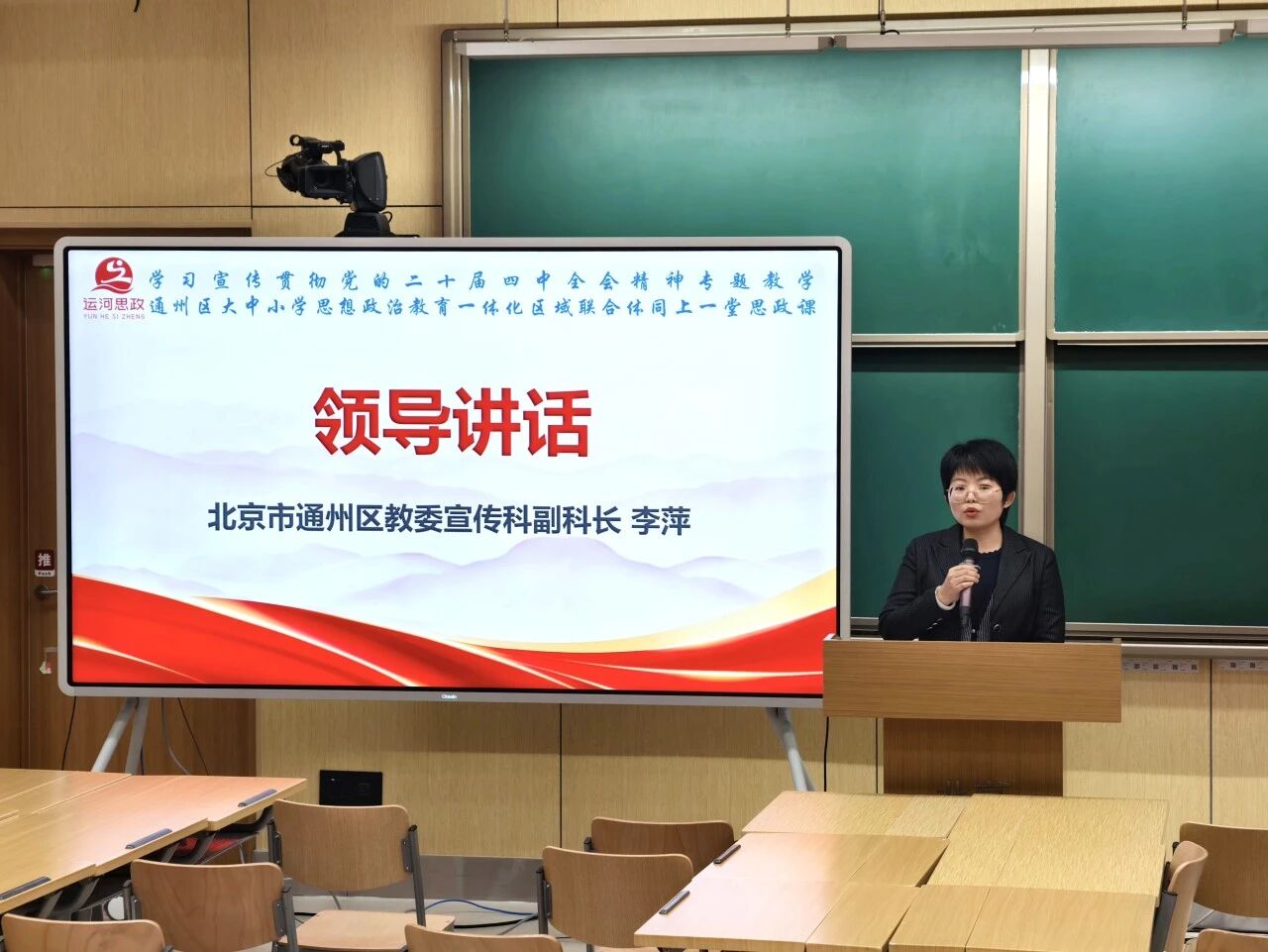 2000444072635748352.jpg da5509bee9fc0b89babcfe7257a48e11.jpg