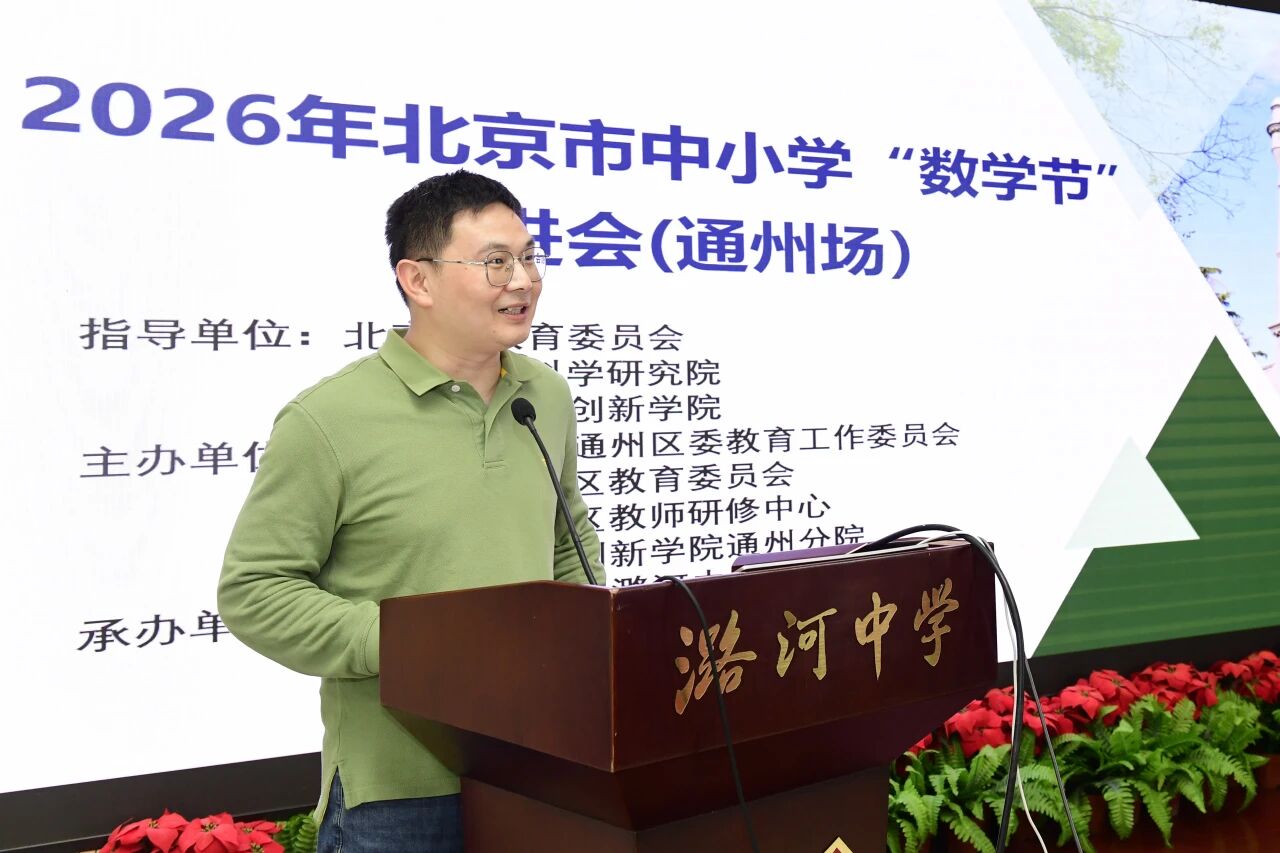 2044228918038056960.jpg 542af06eb876335f1841e66fe6aeca1b.jpg